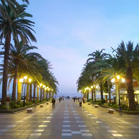 R1370 Mandarinos 61 * Nerja