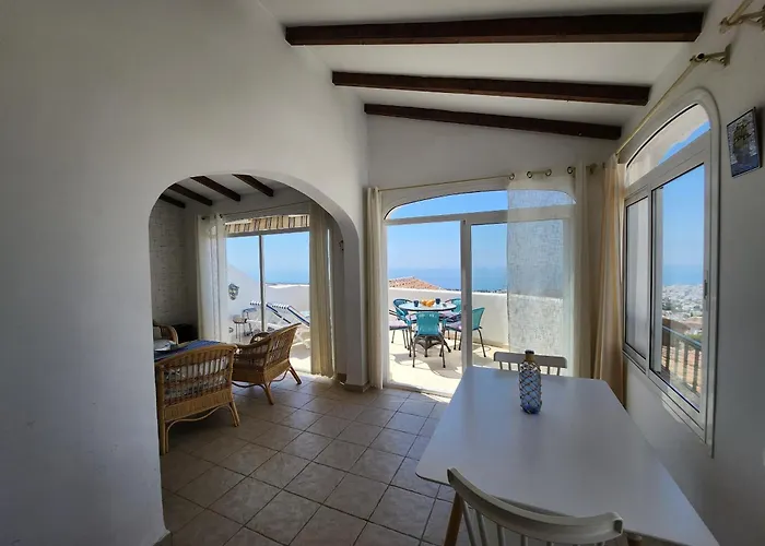 Appartement R1370 Mandarinos 61 *